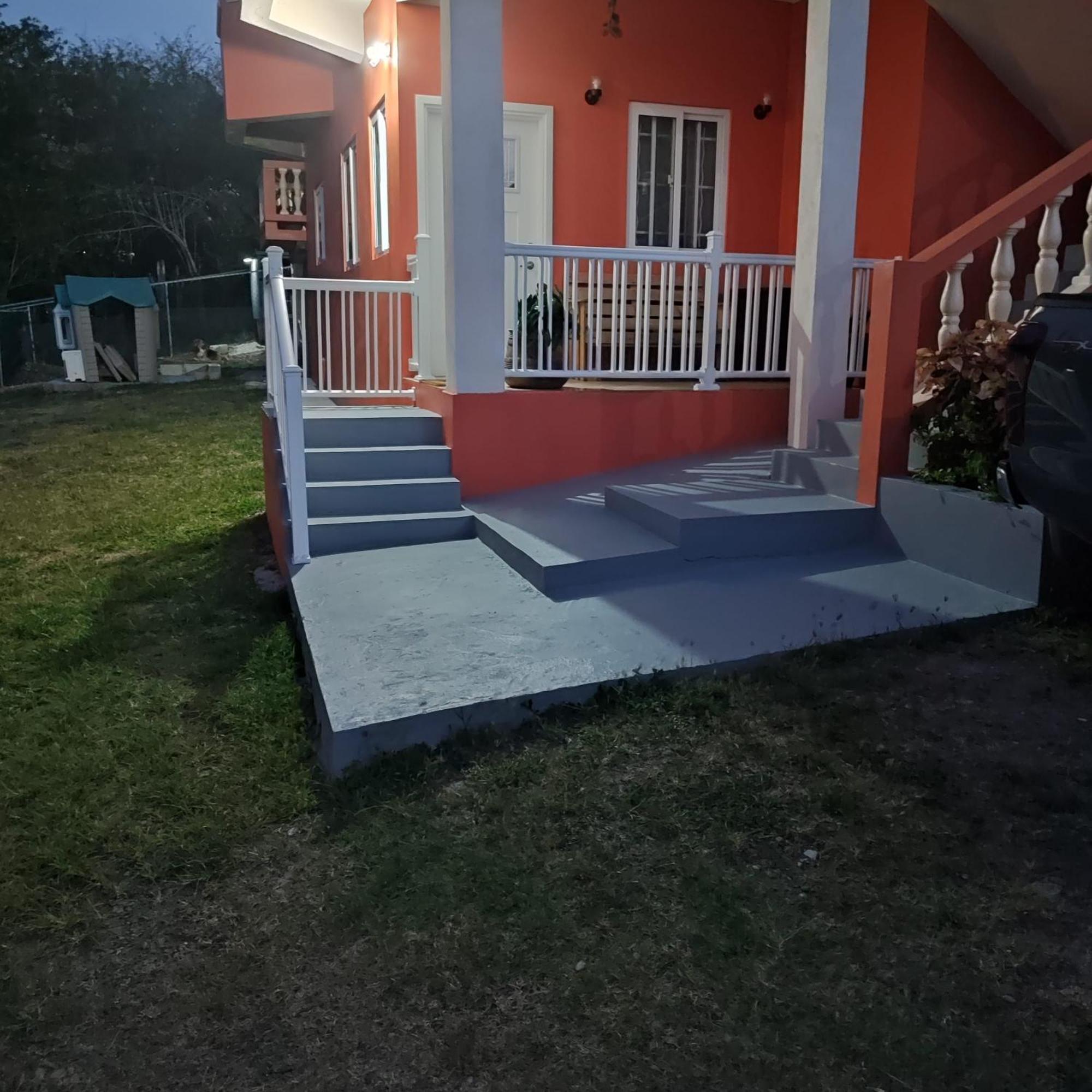 Belle Cove Apartment Грос Айлет Екстериор снимка